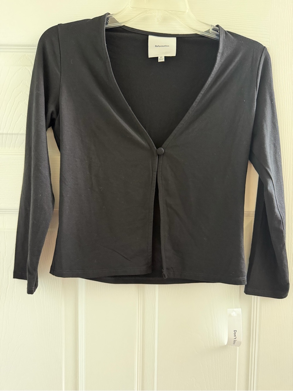 NWT Reformation Janine Knit Cardigan Single Button Black Size XS Sold Out Style